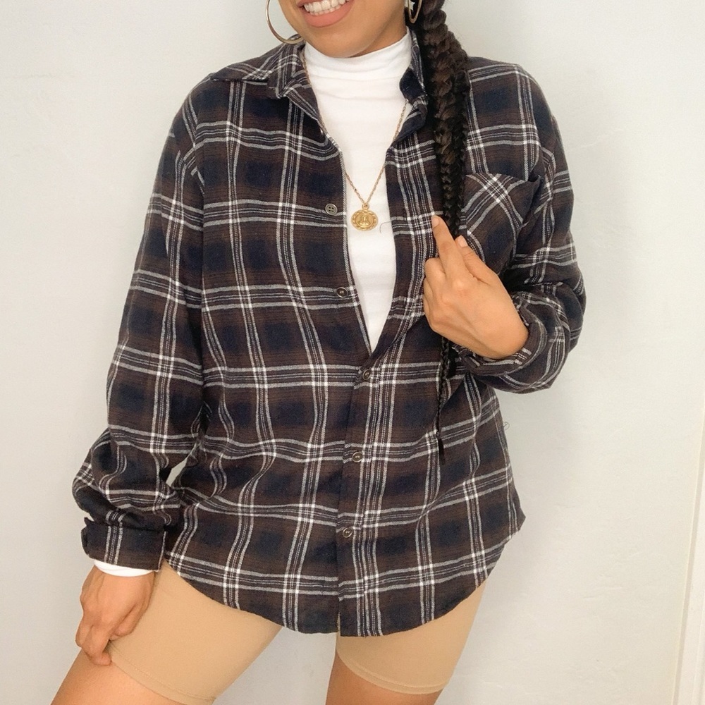 NWT Oversized navy brown flannel